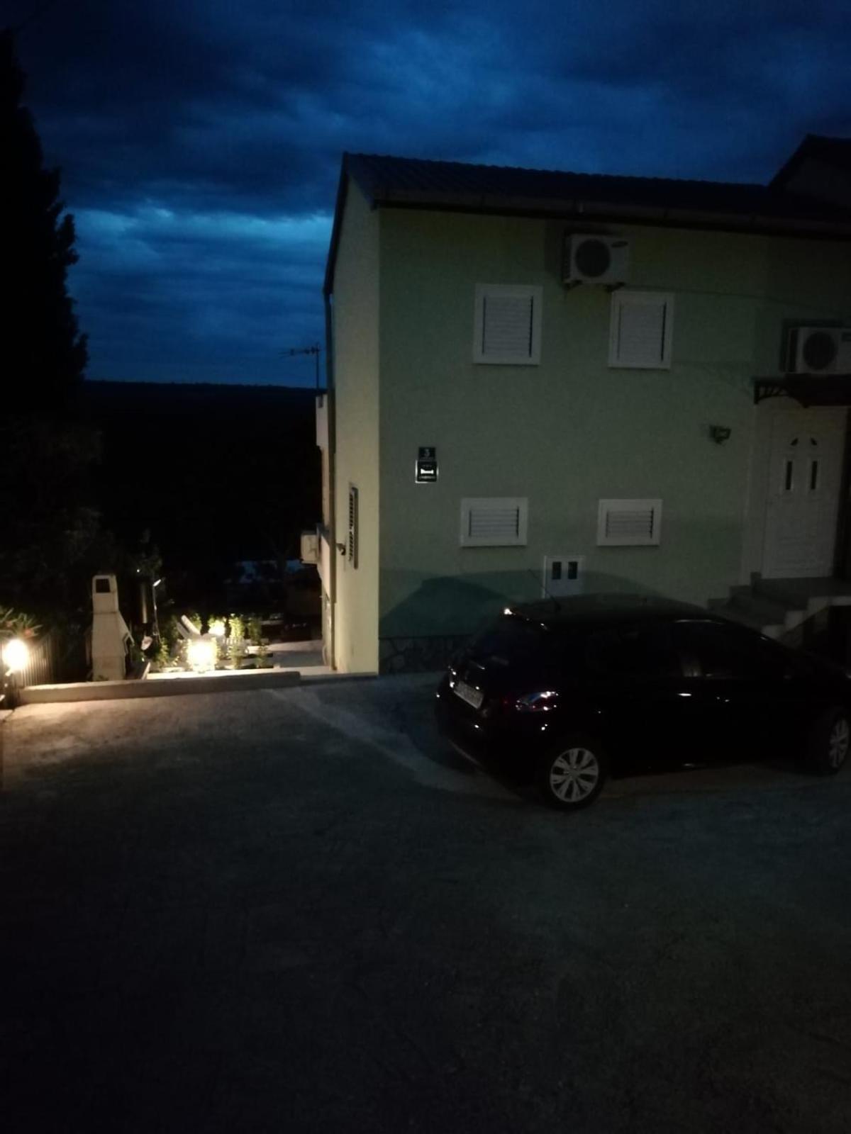 Apartmani Ana - Meka Draga Obrovac Extérieur photo