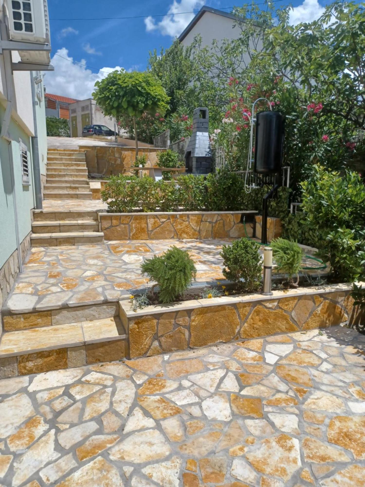 Apartmani Ana - Meka Draga Obrovac Extérieur photo