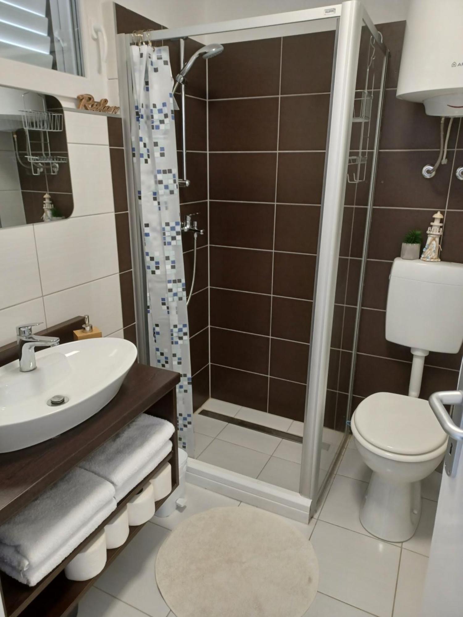 Apartmani Ana - Meka Draga Obrovac Extérieur photo